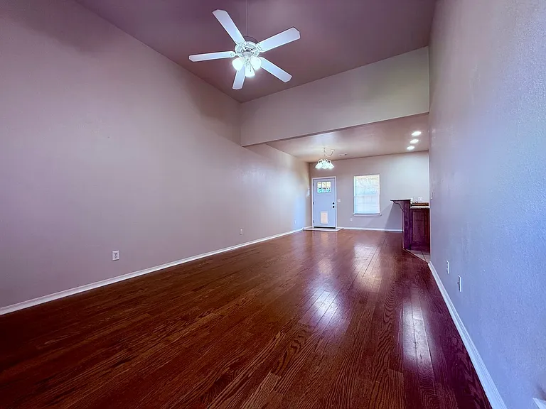 3104-1 SW Deerfield Blvd — Photo 2