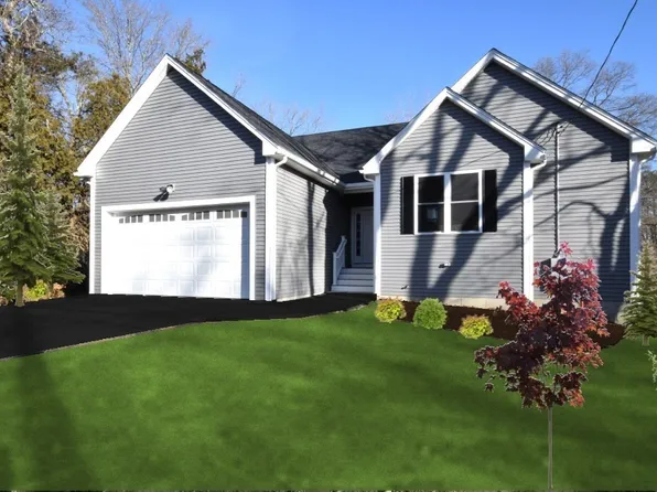 40 Federal St, Blackstone, MA 01504