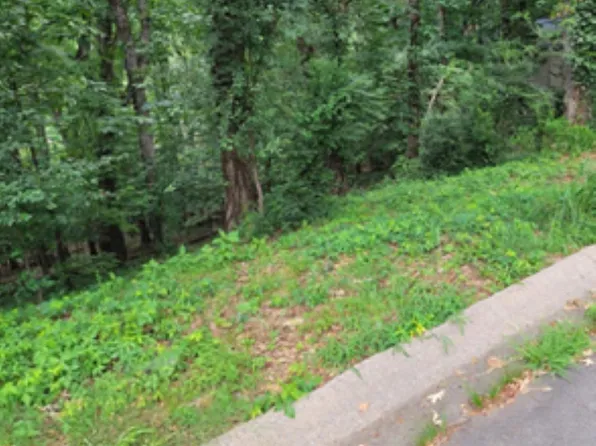 1508 Hillsborough Ln, Little Rock, AR 72212