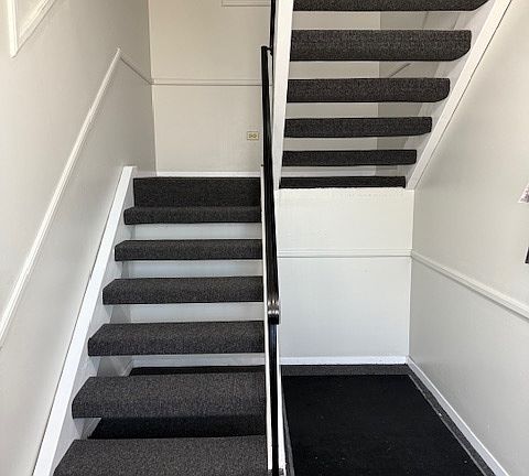 3rd image of 1032 Camellia Dr #3