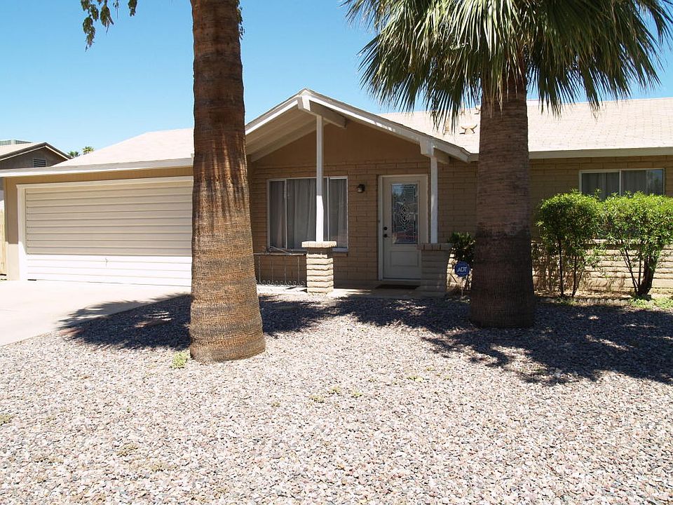 1st image of 422 E Fordham Dr