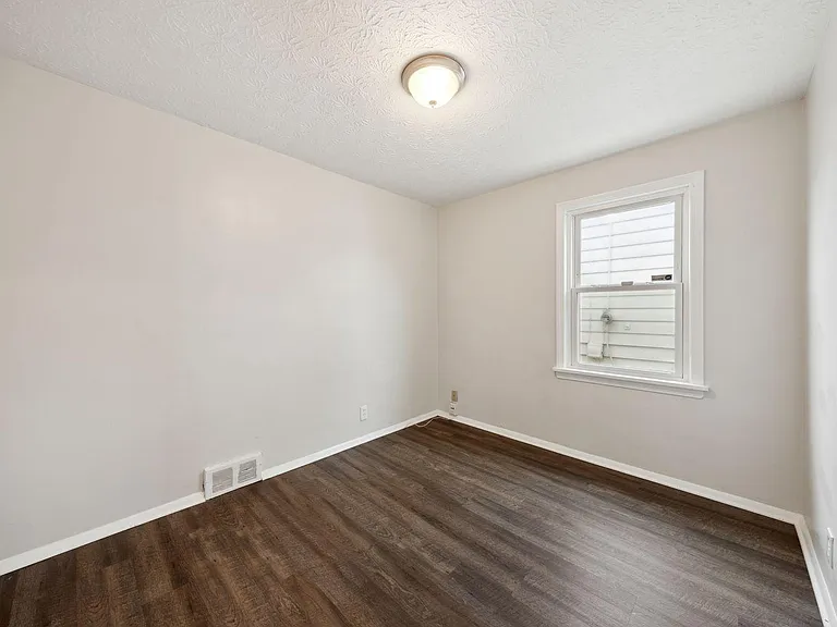 4153 Stilmore Rd — Photo 22