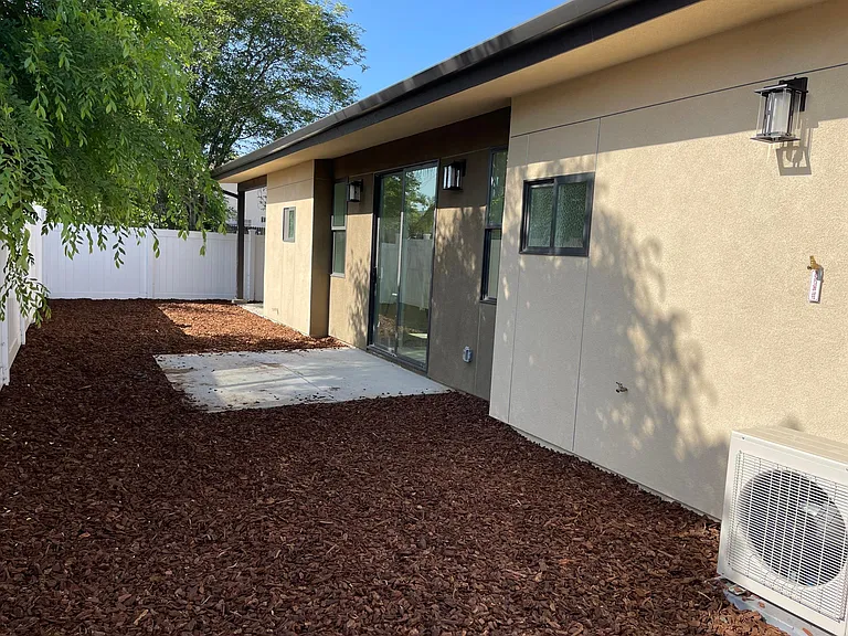 434 Emilia Pl — Photo 4