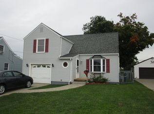 1308 Cleveland Dr, Cheektowaga, NY 14225