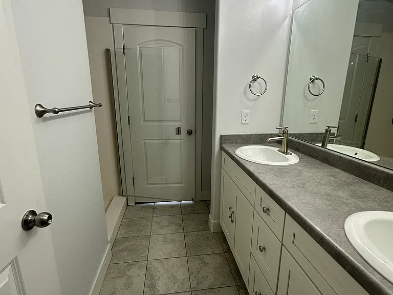 4336 W Watchmen Way — Photo 24