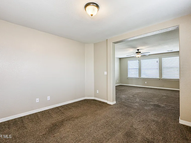 5525 Valley Cedar Dr — Photo 36