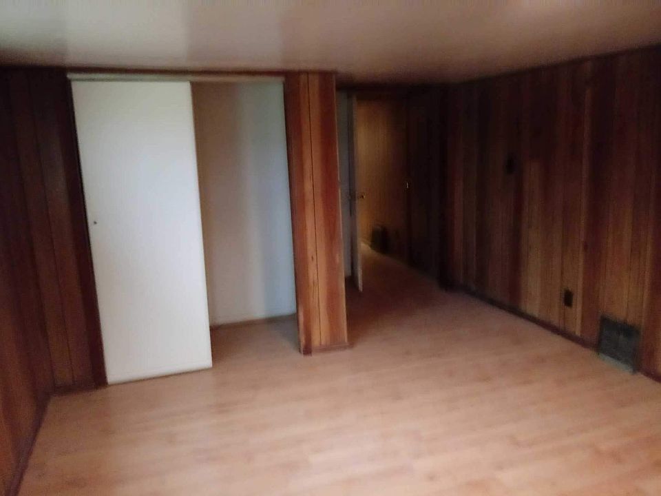 1st image of 120 N Burbank Ave