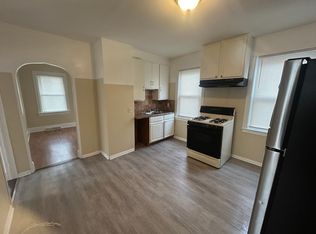 24 Joslin St #1R, Providence, RI 02909
