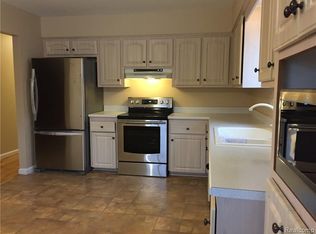 26554 Northeastern Hwy, Madison Heights, MI 48071