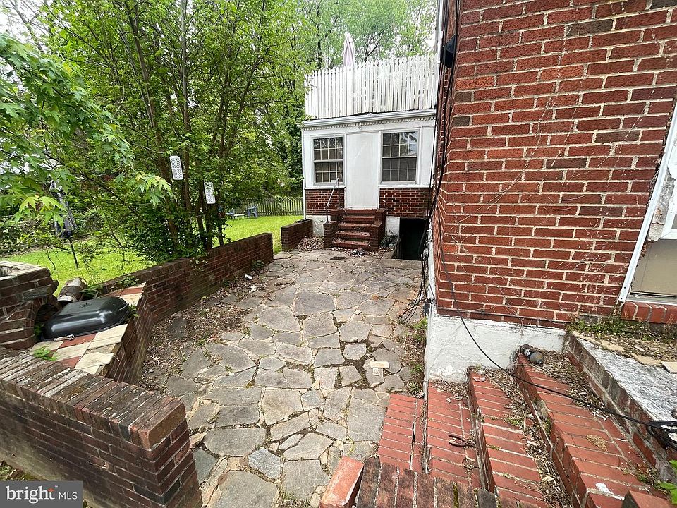 2nd image of 4211 Colonial Rd #107
