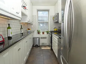 Sold by Otto Nielsen Realty