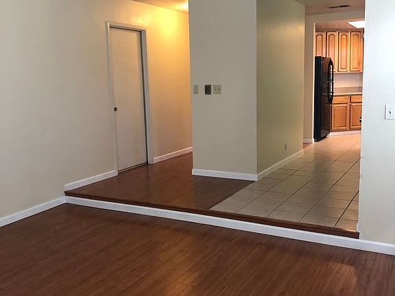 5th image of 151 Checkers Dr