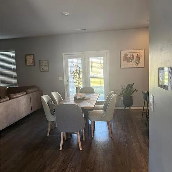 314 Pepin Ct — Photo 3