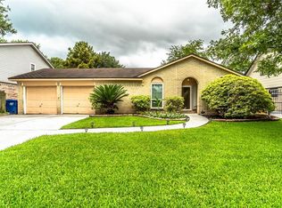 17119 Mellow Ridge Dr, Spring, TX 77379