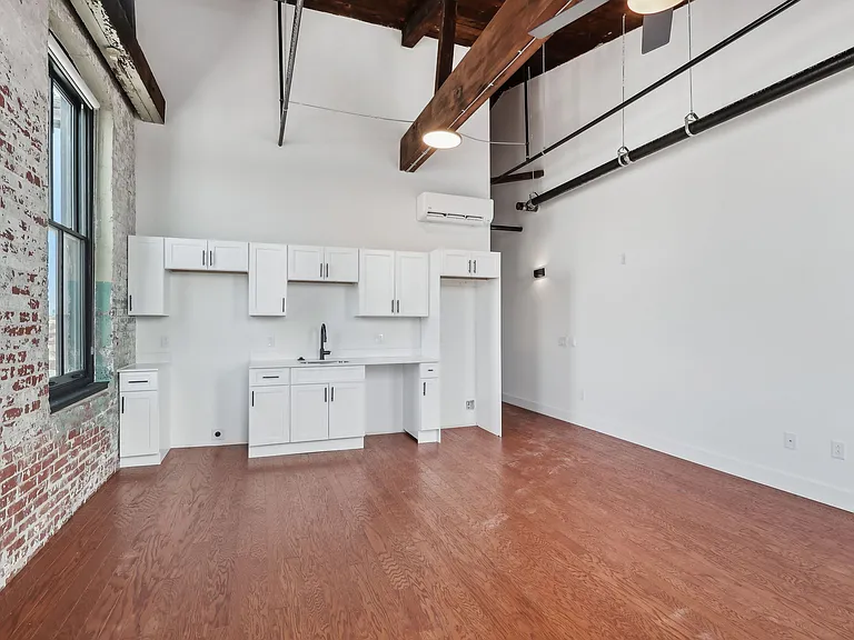 Hancock Lofts — Photo 67