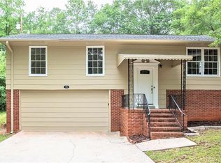 523 Livingston Cir, Seneca, SC 29678