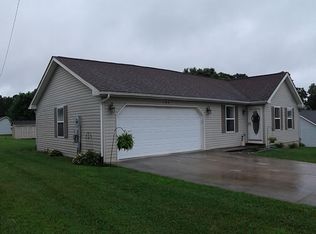 192 Canterbury Dr, Science Hill, KY