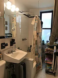 Rented by Metropolis Real Estate of Manhattan