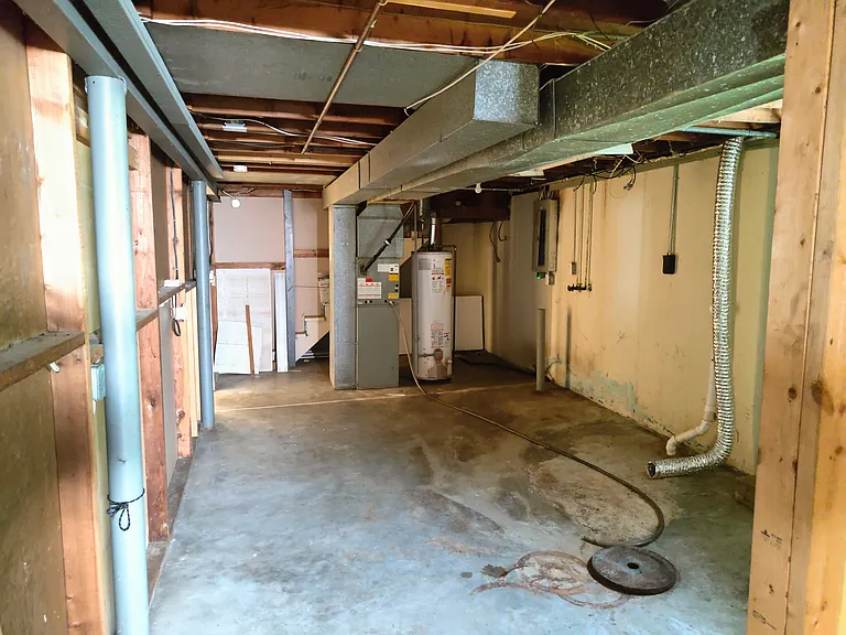435 Wren Dr — Photo 13
