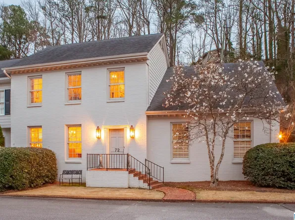 72 Cross Creek Dr E, Birmingham, AL 35213
