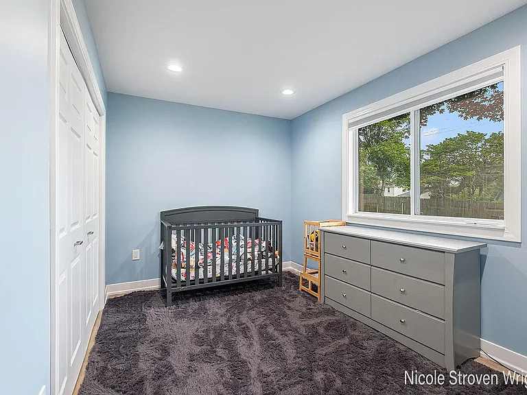2125 Englewood Dr SE — Photo 13