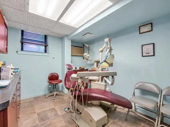 69-40 Yellowston Boulevard image 11 of 15