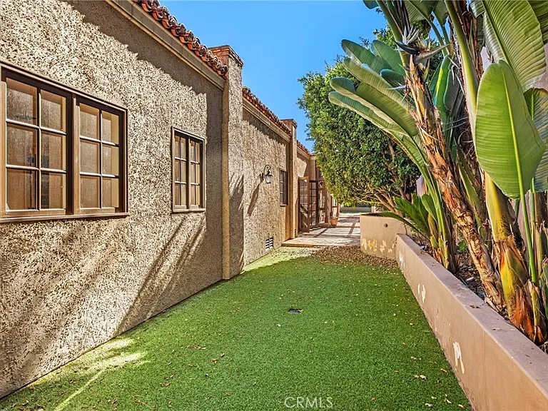 1316 Beverly Grove Pl — Photo 63