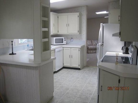 2nd image of 3048 Eagle Pass Trl