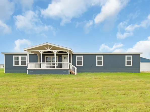 3045 County Road 4308, Greenville, TX 75401