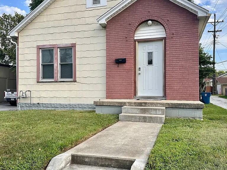 2510 College Ave — Photo 1