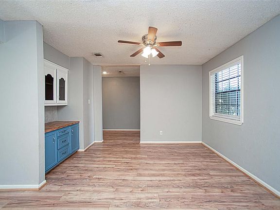 5th image of 10813 Scenic Dr