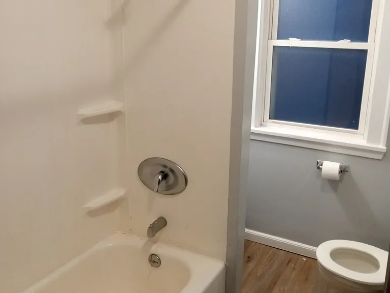 Belle Apartments — Photo 12