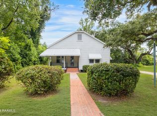 317 Dauterive Dr, New Iberia, LA 70563