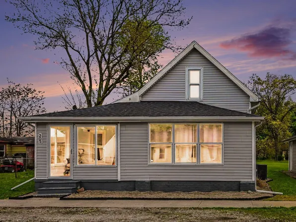 205 E Smith St, Milford, IN 46542