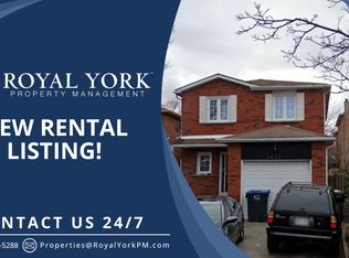 6672 Ganymede Rd #2, Mississauga, ON L5N4V2