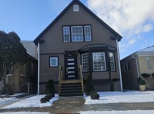 5402 N Mobile Ave, Chicago, IL 60630