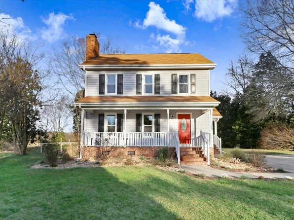 5901 Walking Stick Trl, Raleigh, NC 27603