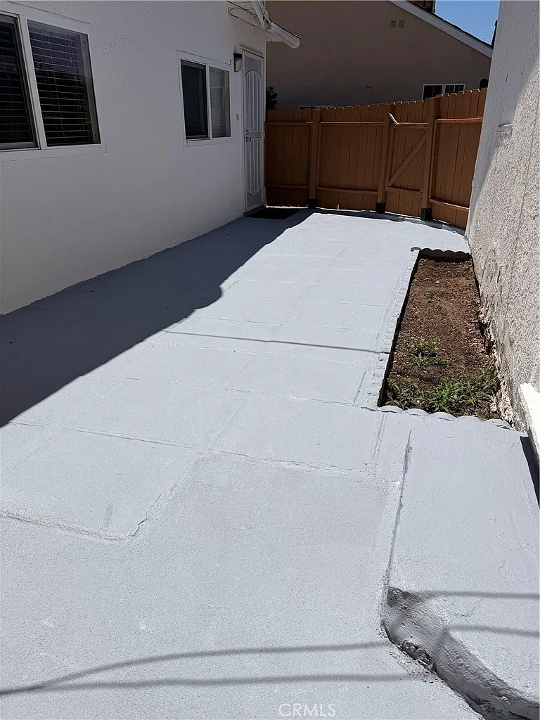 2 bed, 1000 sqft, $2,600 — Photo 4