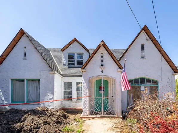 7541 Outlook Ave, Oakland, CA 94605