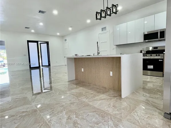 435 N Quebrada St, Clewiston, FL 33440