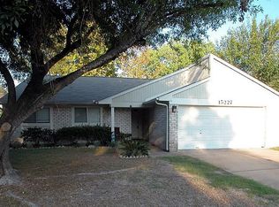 15227 McConn St, Webster, TX 77598