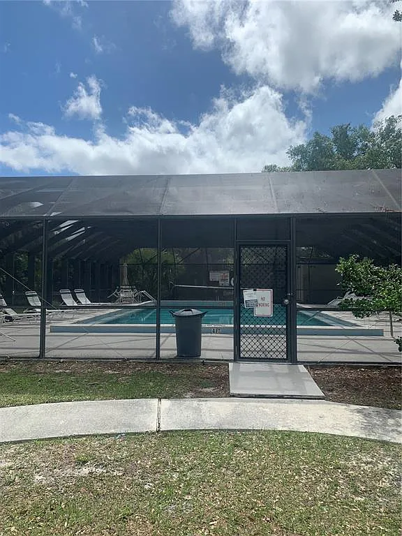 2 bed, 2.0 bath, 1046 sqft, $1,200 — Photo 4
