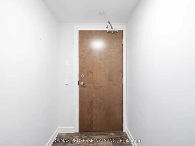 2220 Lake Shore Blvd W #909 — Photo 5
