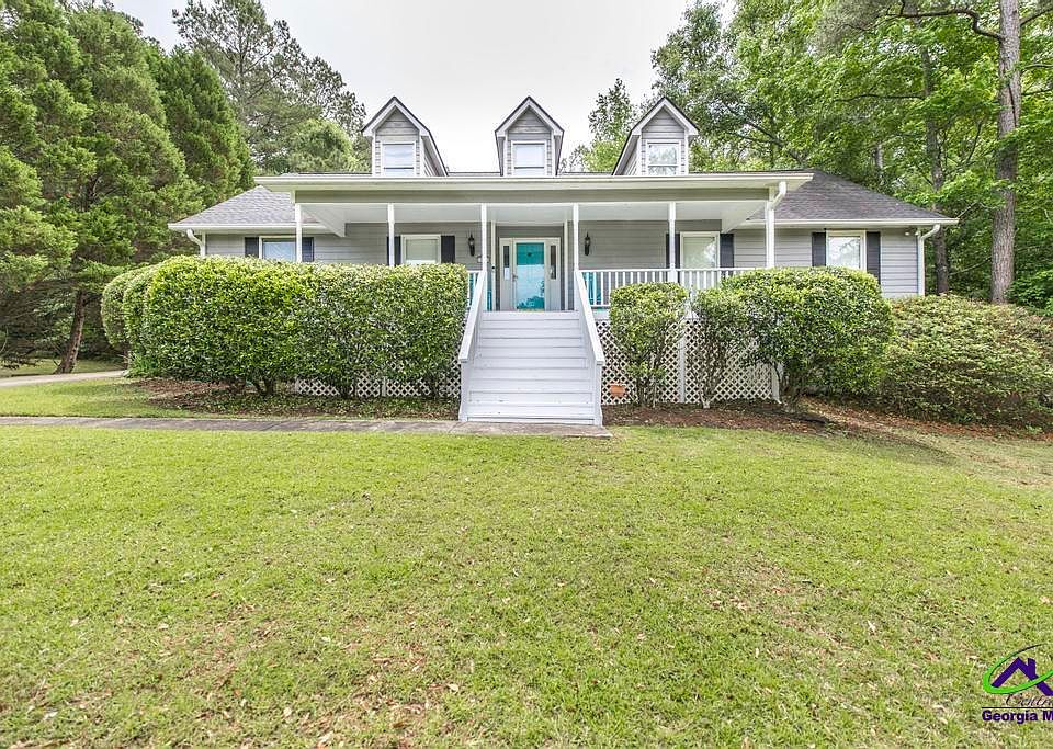 1st image of 202 Rivoli Oaks Dr