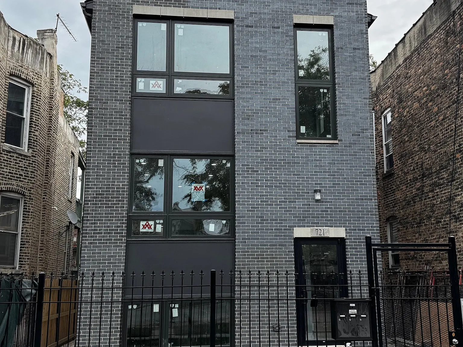 2 bed, $2,200 — Photo 4