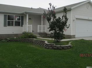 817 E Valley View Dr, Tooele, UT 84074