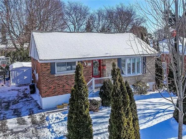 115 Kings Forest Dr, Hamilton, ON L8T 4J8