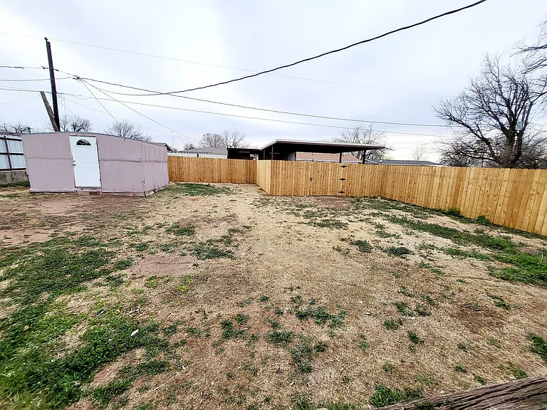 3505 Houston Ave — Photo 49