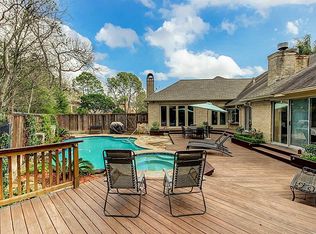 414 Lakeside Estates Dr, Houston, TX 77042