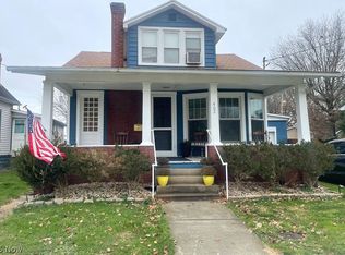 402 Park Ave, Williamstown, WV